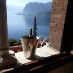 Charming Front * Аккуазериа