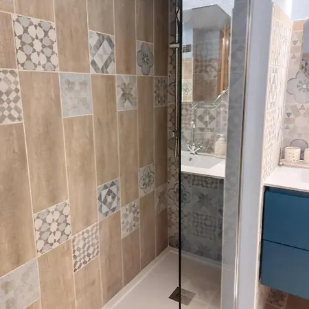 شقة Charming Front *