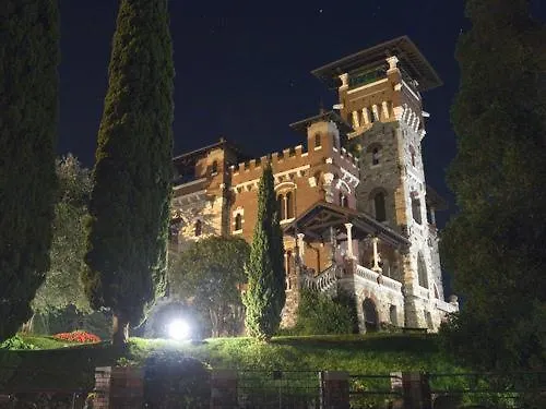 Charming Front Apartman