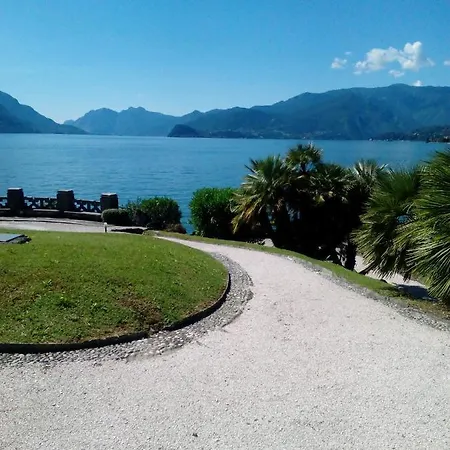 Charming Front Apartament